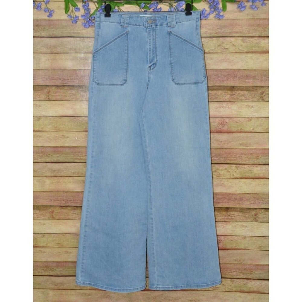 JBD Just Black Denim Ladies 30 Patch Pocket Light Wash Wide Leg Jeans High Rise